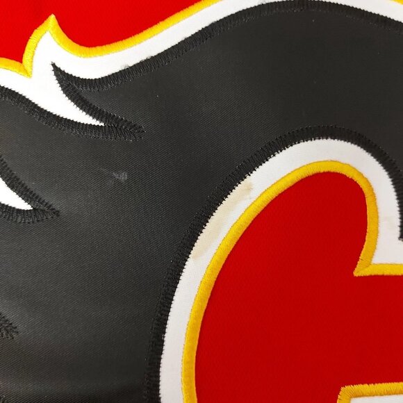 (N90192-1) Adidas Calgary Flames #19 Tkachuk Game Ready Jersey - Picture 8 of 8